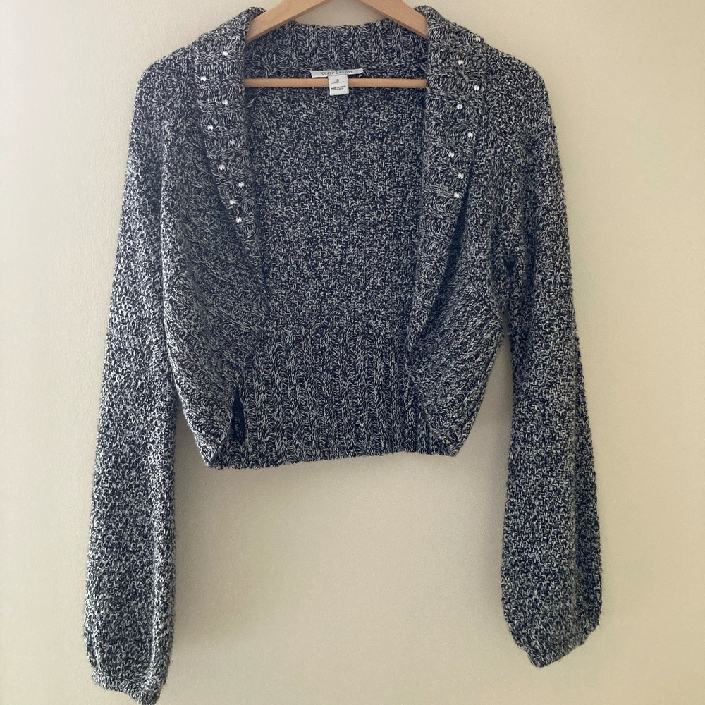 White House Black Market Gray Long Sleeved Bolero Cardigan Women Small Cover Up